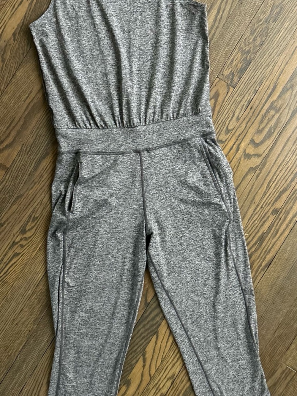 Sweaty Betty Gary Jumpsuit Medium Racerback Gray Workout Sleeveless Onesie - Picture 6 of 9